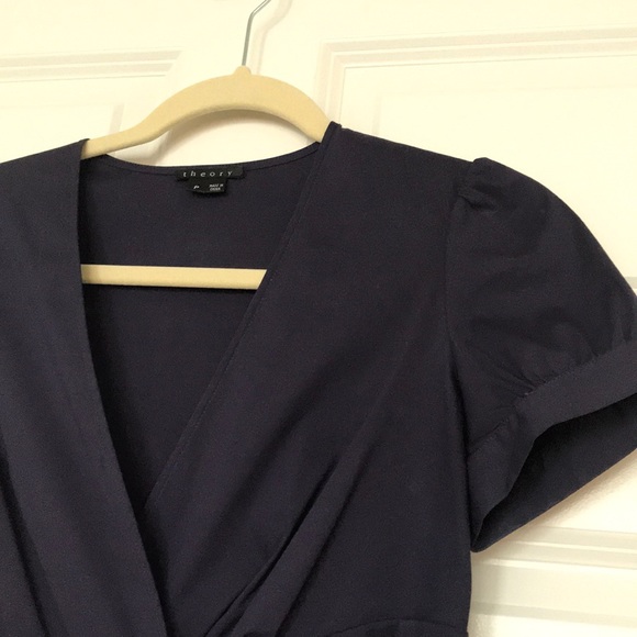 Theory Katalia Blouse - Size P - Picture 5 of 7